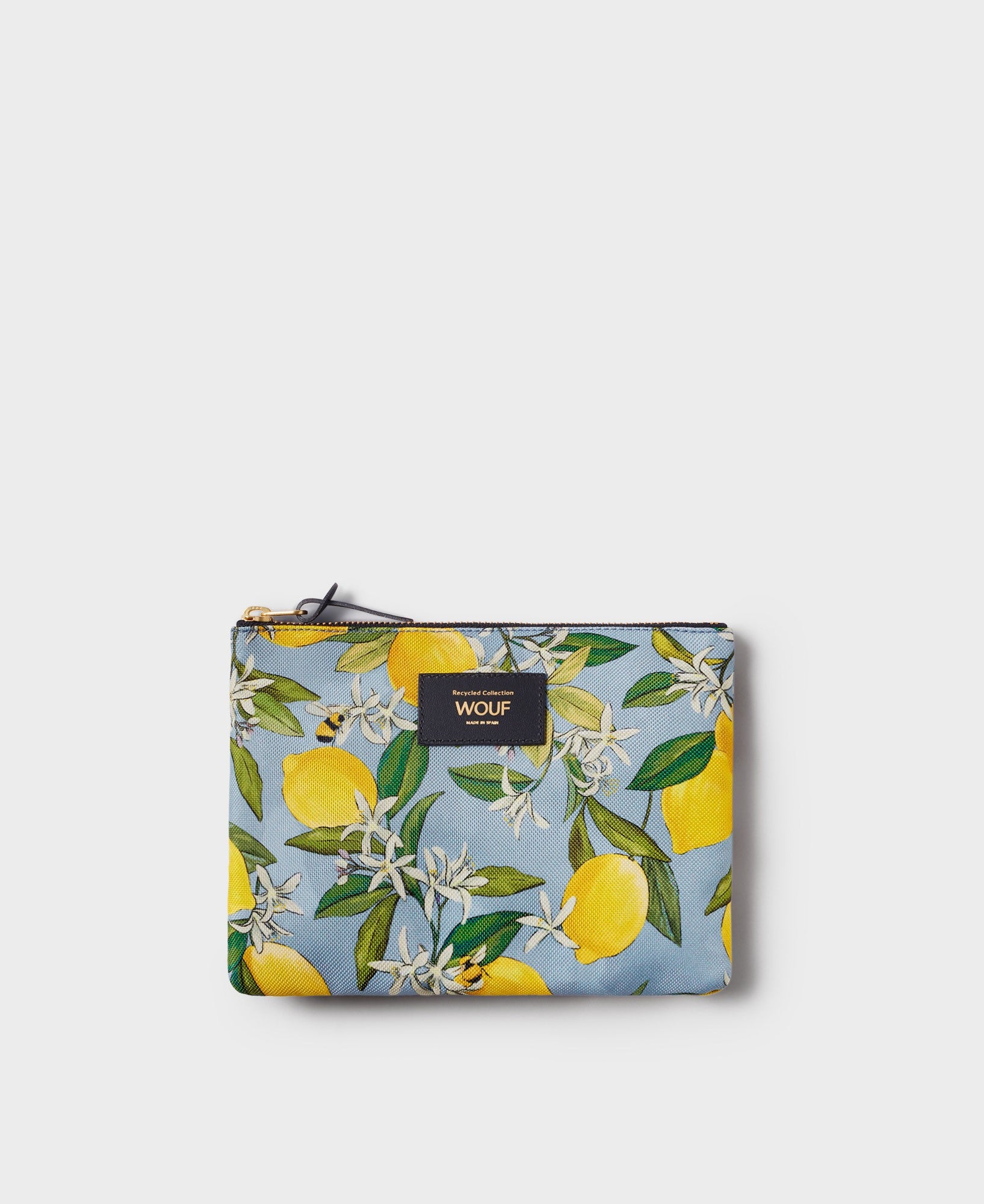 Capri pouch