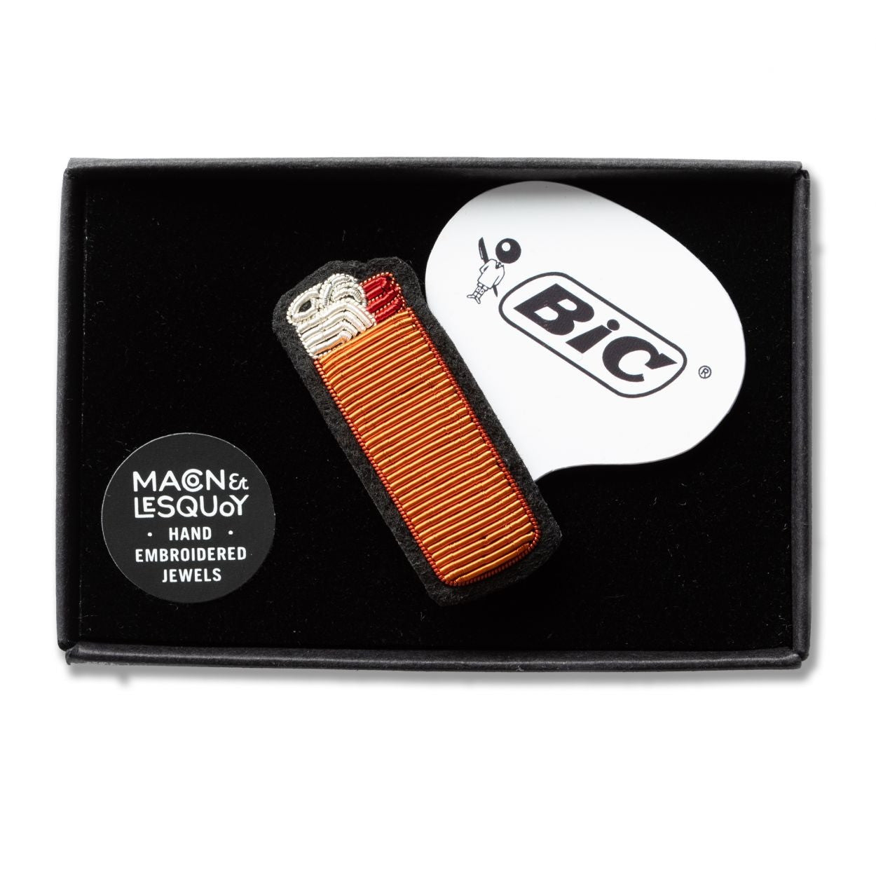 Broche briquet bic